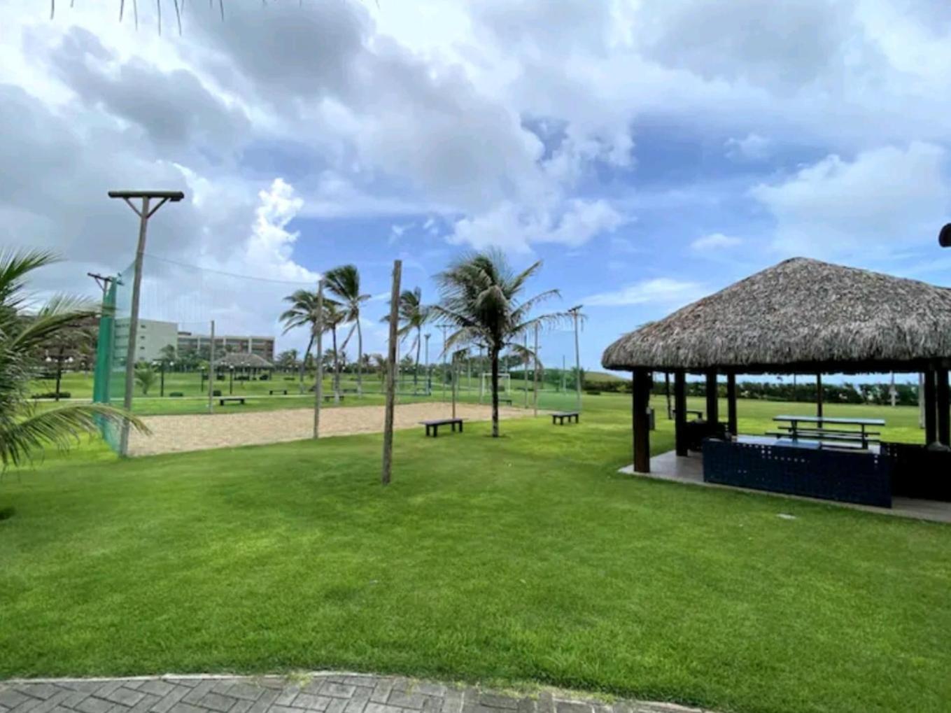 Beach Living - Porto Das Dunas - Ap Terreo 300M Beach Park Pe Na Areia Акуираз Екстериор снимка